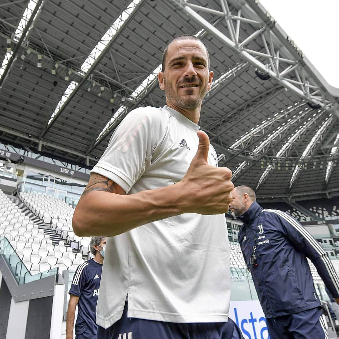 ユヴェントスFCさんのインスタグラム写真 - (ユヴェントスFCInstagram)「Saturday session @ the Allianz ⚽🏟👌  #FinoAllaFine #ForzaJuve」9月19日 20時08分 - juventus