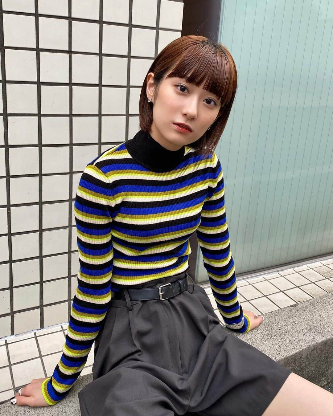 広瀬ちひろさんのインスタグラム写真 - (広瀬ちひろInstagram)「そろそろニットの季節~ こちら、H&M Divided × Kangolの❤︎ スポーティで可愛いなぁ 店頭でもオンラインでもあるのでおそろいしましょう秋服楽しみましょう！ ． #ちひろずファッション  @hm #Kangolxhm #Kngol #hm #hmコーデ #ad #Divided #カンゴール」9月19日 20時04分 - chi_hirose