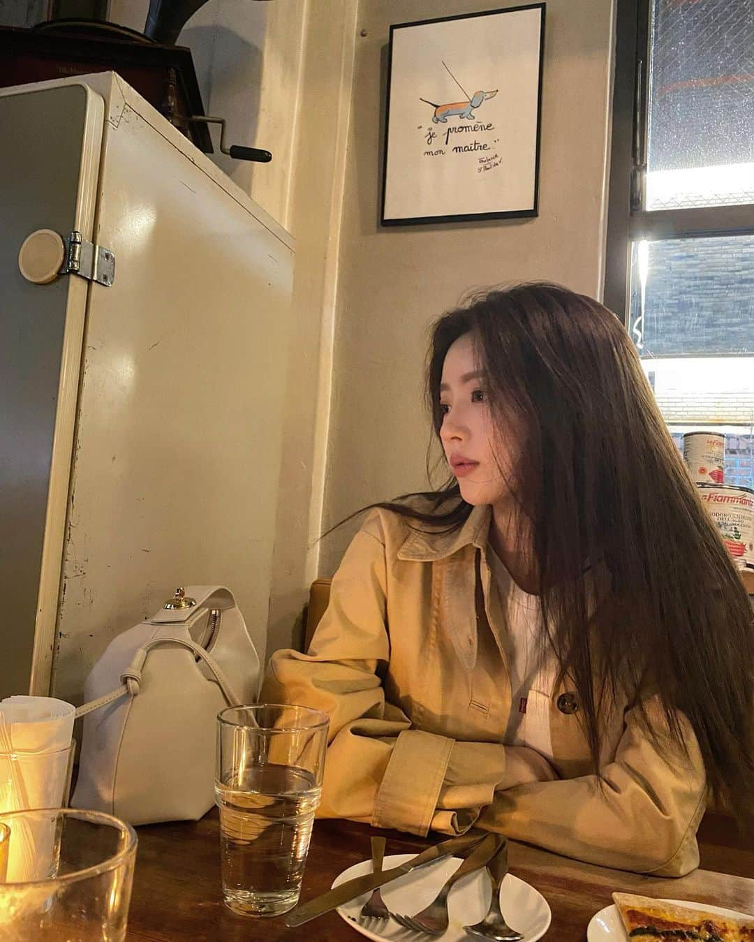 ziyooniさんのインスタグラム写真 - (ziyooniInstagram)「쉬는 날 부지런히 먹고 놀고요🥴」9月19日 20時11分 - ziyooni