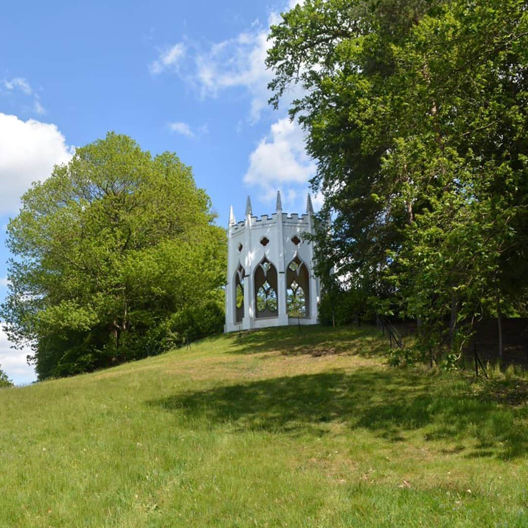 クリスティーズさんのインスタグラム写真 - (クリスティーズInstagram)「Designed in the eighteenth century by Charles Hamilton and internationally celebrated at the time, Painshill garden was designed as a walk through a work of art, taking the viewer past theatrically placed follies, which are concealed and then dramatically revealed and a series of stunning views.⠀ .⠀ The Ruined Abbey, reflected in the Serpentine Lake with a waterwheel that feeds it from the River Mole. The Grotto, a sparkling cave of crystals, amazes visitors with its coral pools. A replanted vineyard produces Painshill sparkling wine grown according to eighteenth century methods, while hidden in forest lies a secluded hermitage.⠀ .⠀ As part of the Historic Houses group, Painshill is in the shortlist for the Historic Houses Garden of the Year awards, sponsored by Christie's.⠀ .⠀ You can vote for your favourite of 2020 until 30 September. Link in bio to vote.⠀ .⠀ Painshill, Surrey⠀ .⠀ @historic_houses @painshill #historichouses #gardens #outdoors #landscapes #goty2020 #gardenoftheyear #horticulture #horticulturaldesign」9月19日 20時11分 - christiesinc