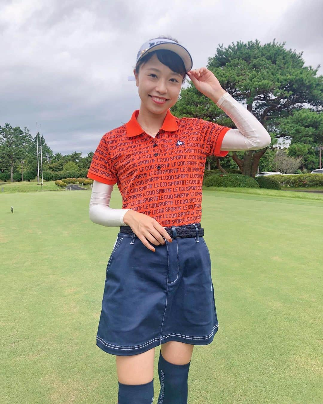 萩原菜乃花さんのインスタグラム写真 - (萩原菜乃花Instagram)「今日のラウンドコーデ⛳️  🧢👗🧦 @lecoqgolf_jp  👟 @adidasgolf   秋の新作ー！！ かわいい🥺♥️  #ゴルフ#ゴルフ女子#ゴルフ男子#ゴルフコーデ#ゴルフウェア#スポーツ#スポーツ女子#golf#golfgirl#instagolf#golffashion#golfswing#golfstagram#골프#高尔夫」9月19日 20時13分 - nanoka_hagiwara