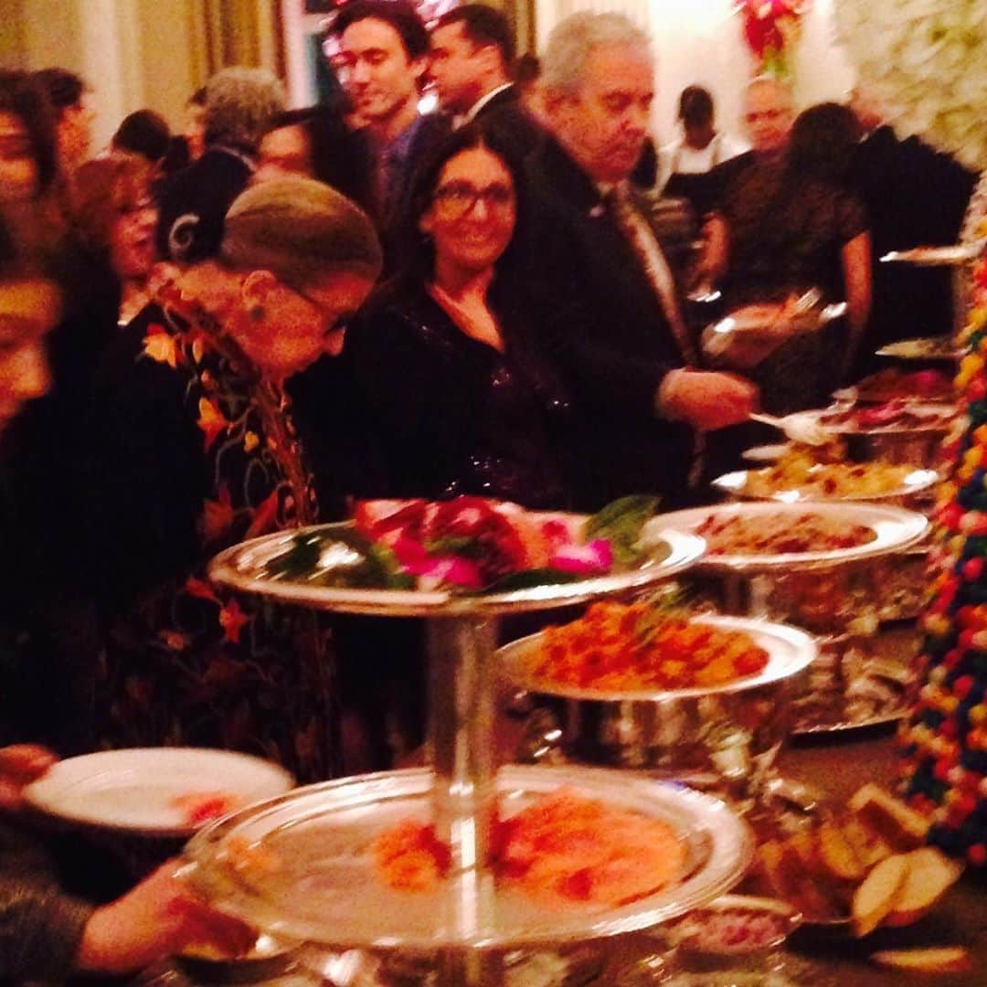 ボビー・ブラウンのインスタグラム：「Just sharing a cool moment at The White House Chanukah Party. I took my dad with me which was a blast. And in the dinner  line I stood next to #ruthbaderginsburg. Unlike me but I didn’t want to invade on her space. Especially when it comes to Latkes #obama」