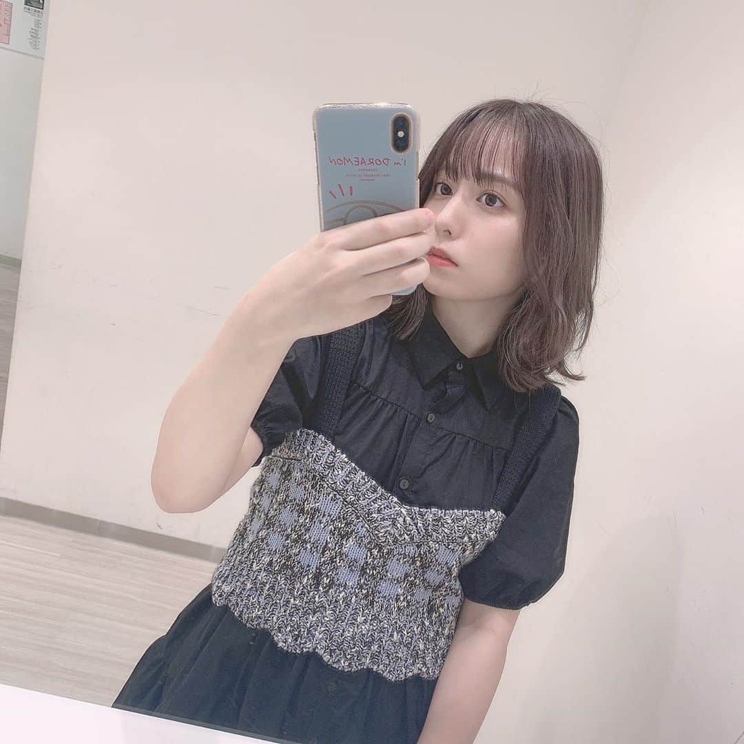 前田美里のインスタグラム：「どようび。(ZARA & ZARA) . . #土曜日 #zara #zarawomen #今日のコーデ  #女子力 #自撮り  #film #film_jp #photo  #selfie #ファインダー越しの私の世界 #写真好きな人と繋がりたい #ヲタク #欅坂46 #日向坂46 #フォロワー募集中 #japanesegirl #fashion #follow #followme #좋아요 #팔로우미 #팔로미 #오오티디」