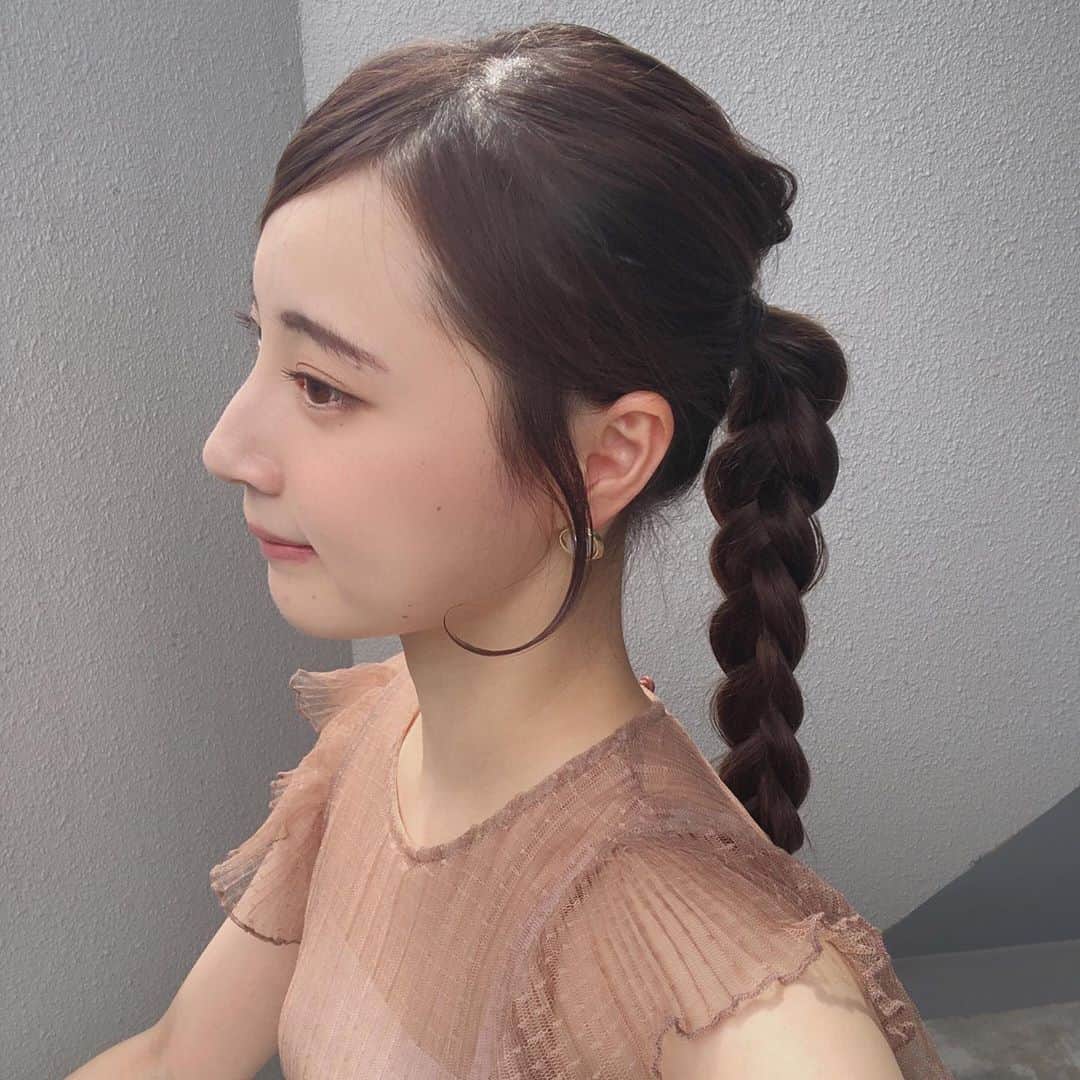 大上陽奈子さんのインスタグラム写真 - (大上陽奈子Instagram)「こげ茶っぽい髪色1番落ち着くかなぁ…どうですか？😊」9月19日 20時37分 - passcode_hina