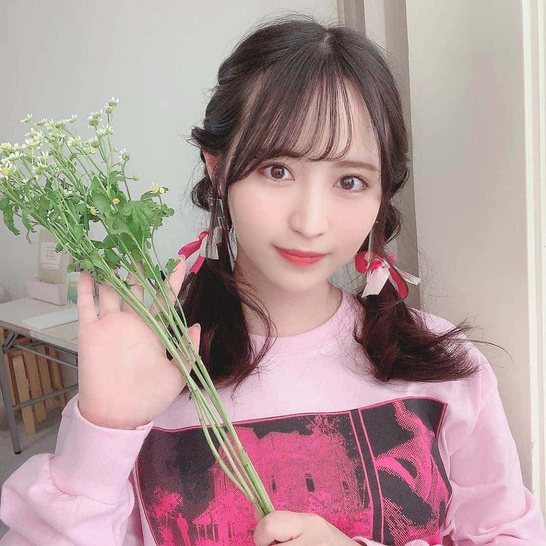 小野六花のインスタグラム：「👸🏼🎟🎀💓  #av女優 #セクシー女優 #moodyz #小野六花」
