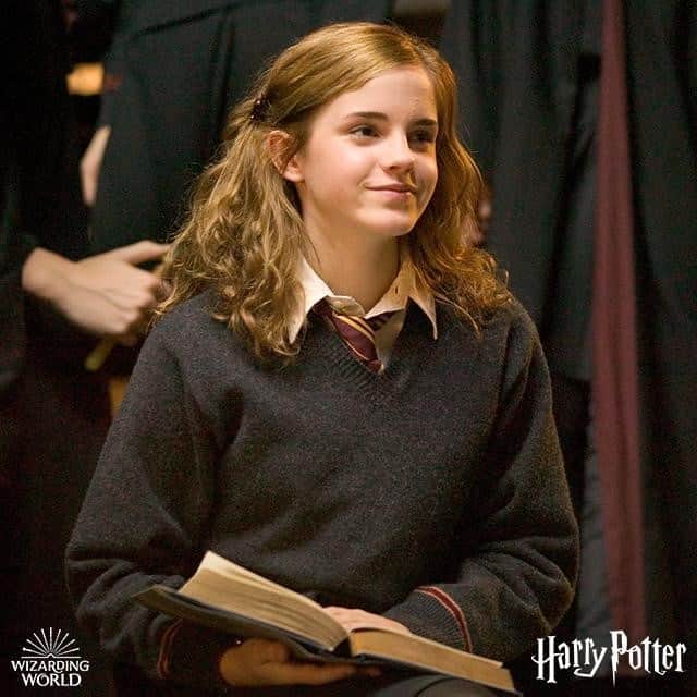 ハリー・ポッターさんのインスタグラム写真 - (ハリー・ポッターInstagram)「Happy Birthday to the bravest, boldest, brightest witch of her age! What's your favourite Hermione moment?」9月19日 20時59分 - harrypotter