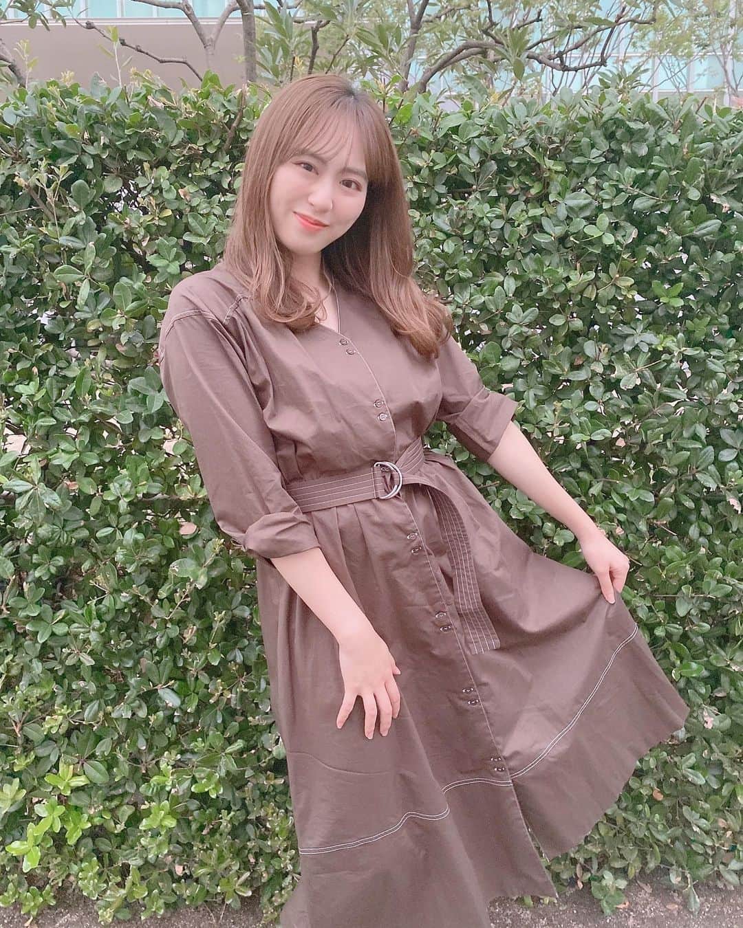 坂口理子さんのインスタグラム写真 - (坂口理子Instagram)「オンラインお話会でした☺︎🌈 私服は少し秋っぽくしてみました！ #オンラインお話会 #りこぴのしふく #ootd」9月19日 21時15分 - ricopi__hkt48