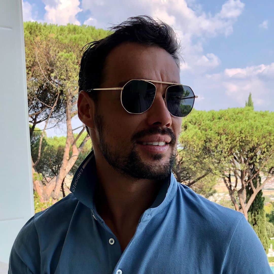 ファビオ・フォニーニのインスタグラム：「Sono molto contento di essere il nuovo Brand Ambassador di @boloneyewear 🕶 #boloneyewear #mystylemybolon #adv」