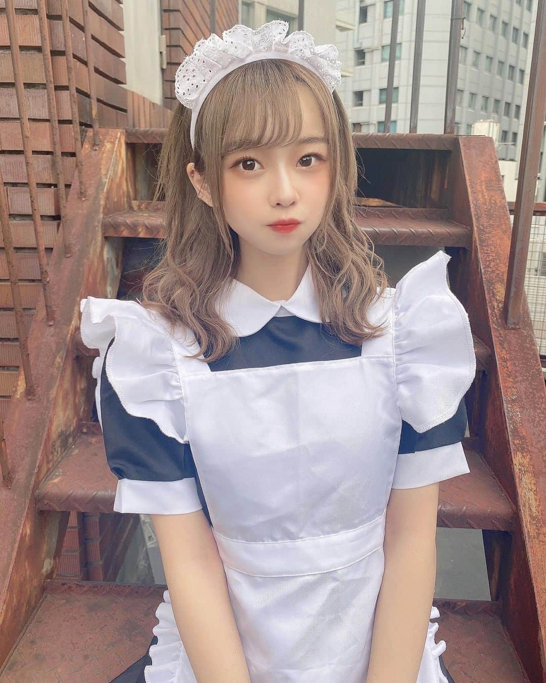 のインスタグラム：「メイド🎶  #コスプレ　#メイド　#メイドコス #アイドル　#instalike #fllow #fllowme」