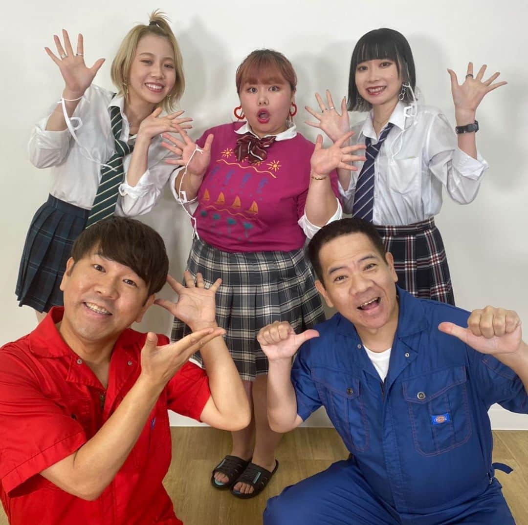 のインスタグラム：「くれいじーまぐねっととコラボさせてもらいました！ 若くて元気で、パワーがすごかった。。  YouTube見てください！🙇‍♂️  https://youtu.be/G1siNSZFs54」