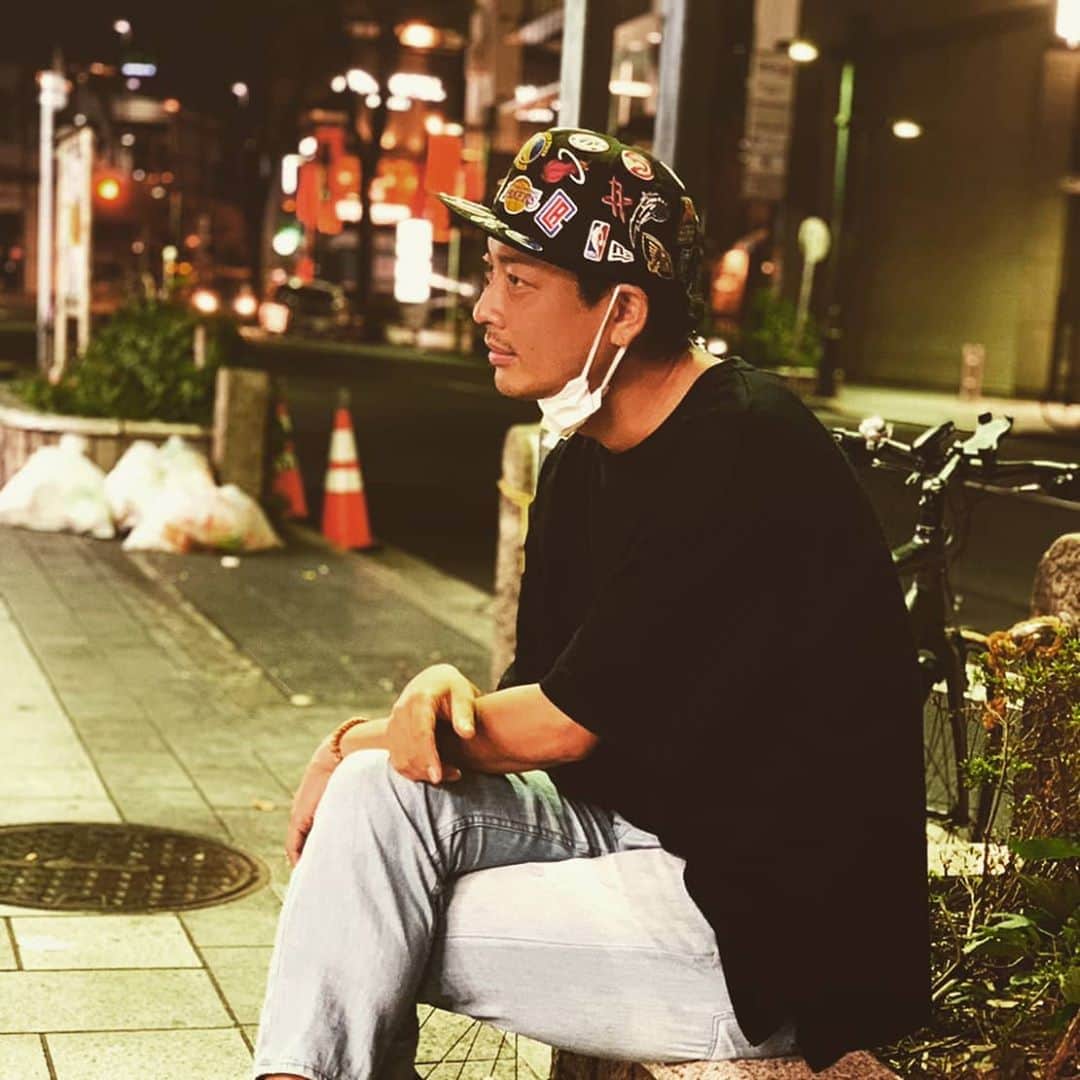 中村昌也のインスタグラム：「渋谷でたそがれ。お腹いっぱい」