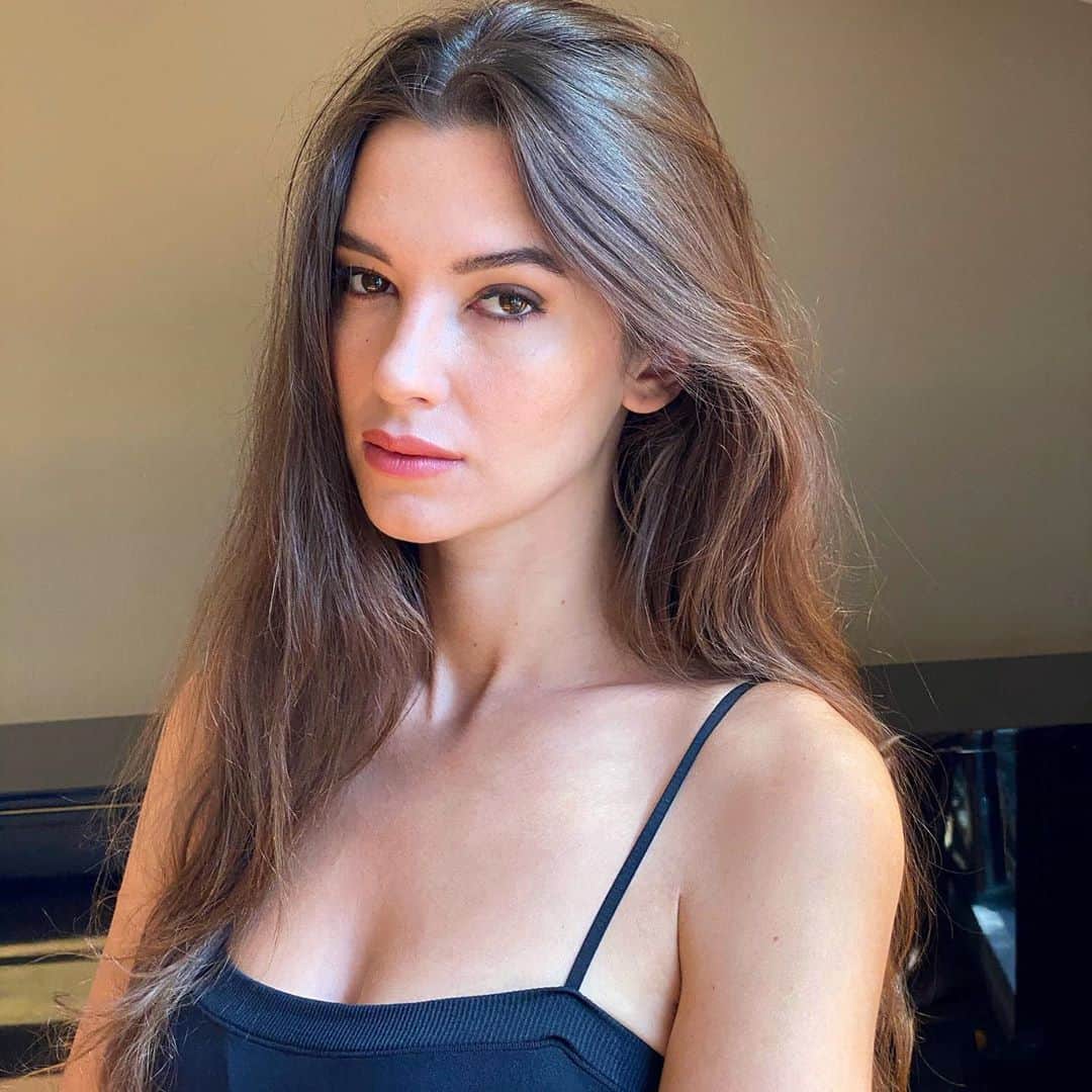 Leyla Lydia Turgutluのインスタグラム