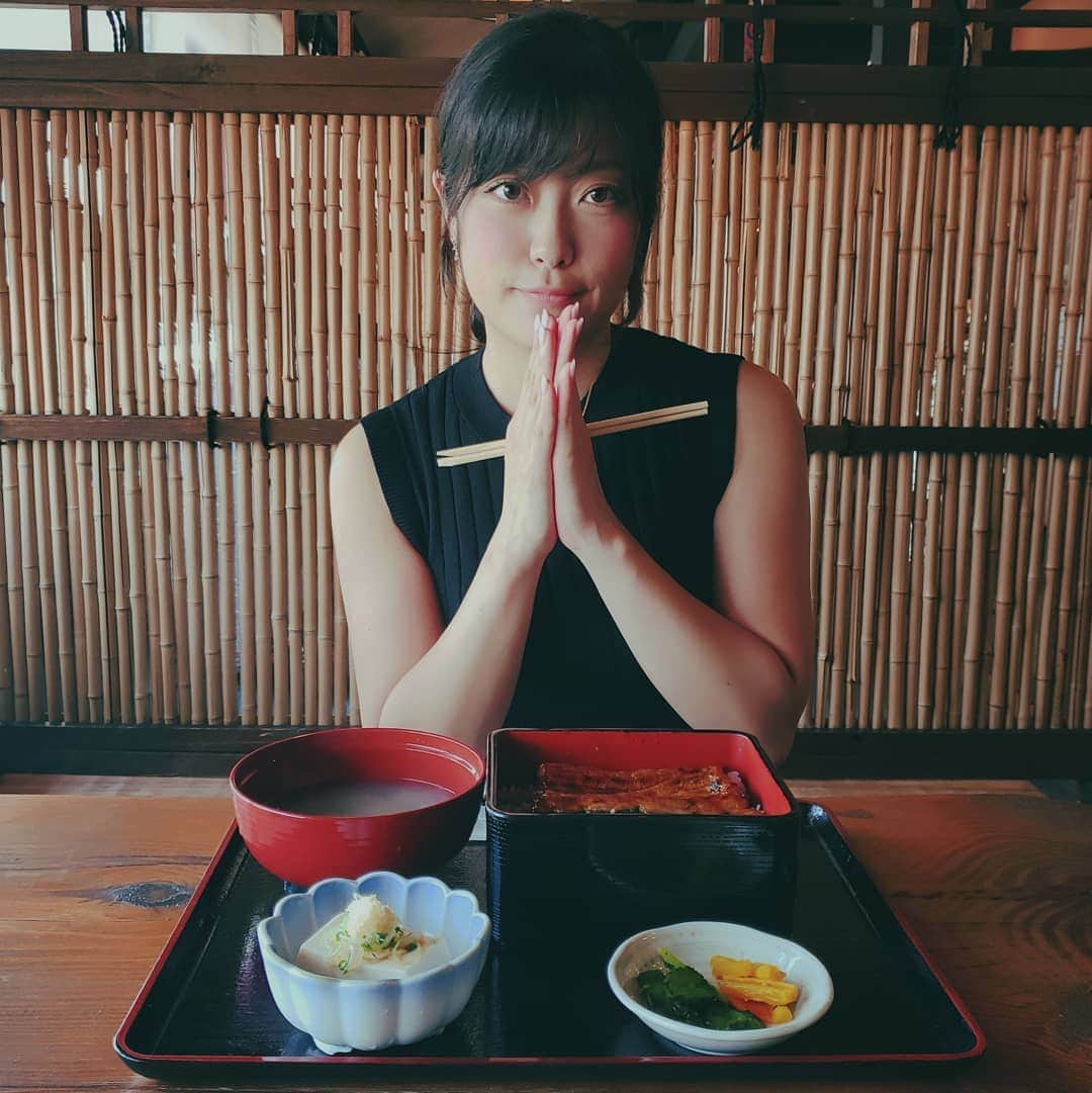 国友愛佳のインスタグラム：「いつだかに食べた鰻と(＊ﾟ∀ﾟ)=3」