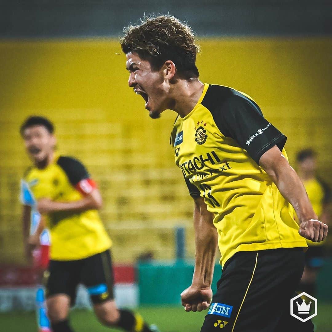 のインスタグラム：「. 同点弾の北爪、叫ぶ！（2020.09.19） . 📷Photo by @shimpeei（SOCCERKING） . #J1初ゴール #おめでとう #北爪健吾 #KengoKitazume #柏レイソル #reysol #Jリーグ #JLeague #J1 #J撮り #Jリーグのある生活 #football #サッカーキング #⚽️ #サッカー」