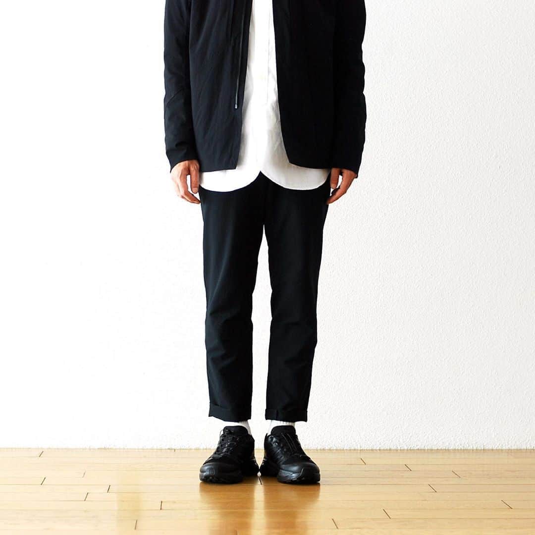 のインスタグラム：「_ nanamica / ナナミカ "nanamican ALPHADRY Club Pants" ¥20,900- _ 〈online store / @digital_mountain〉 https://www.digital-mountain.net/shopdetail/000000012073/ _ 【オンラインストア#DigitalMountain へのご注文】 *24時間受付 *15時までのご注文で即日発送 * 1万円以上ご購入で送料無料 tel：084-973-8204 _ We can send your order overseas. Accepted payment method is by PayPal or credit card only. (AMEX is not accepted)  Ordering procedure details can be found here. >>http://www.digital-mountain.net/html/page56.html  _ 本店：#WonderMountain  blog>> http://wm.digital-mountain.info _ #nanamica #ナナミカ _  JR 「#福山駅」より徒歩10分 #ワンダーマウンテン #japan #hiroshima #福山 #福山市 #尾道 #倉敷 #鞆の浦 近く _ 系列店：@hacbywondermountain _」