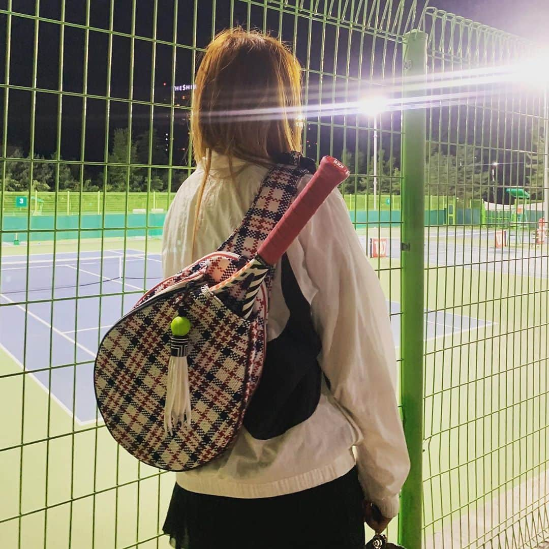 ル（AHN ELLY）のインスタグラム：「🎾🤍🎾」