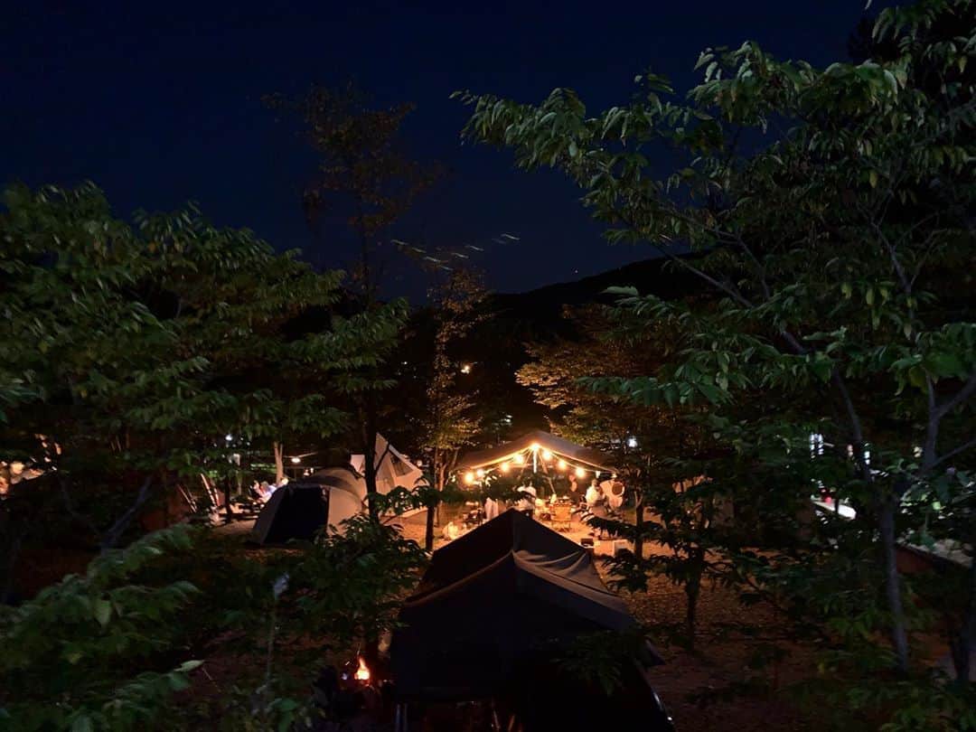 チン・ソヨンのインスタグラム：「#캠핑  #아름답다이밤」