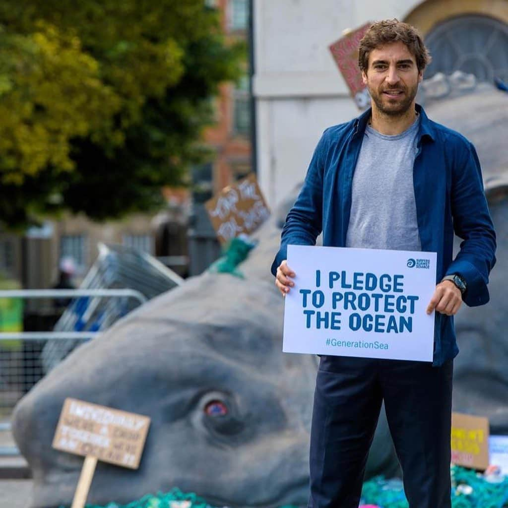 マチュー・フラミニさんのインスタグラム写真 - (マチュー・フラミニInstagram)「Today is International Coastal Clean-Up day. Nowadays, it’s more important than ever to protect our beaches and waterways 🌊 The team at @surfersagainstsewage have made it easy to find your nearest beach clean, as well as how to set-up your own. Check them out to find out more info.   How will you do your bit to keep our beaches clean? 👇🏽🙏🏼🌏  #internationalcoastalcleanupday  #cleanup #beach #sea #healthylifestyle」9月19日 23時07分 - mathieuflamini