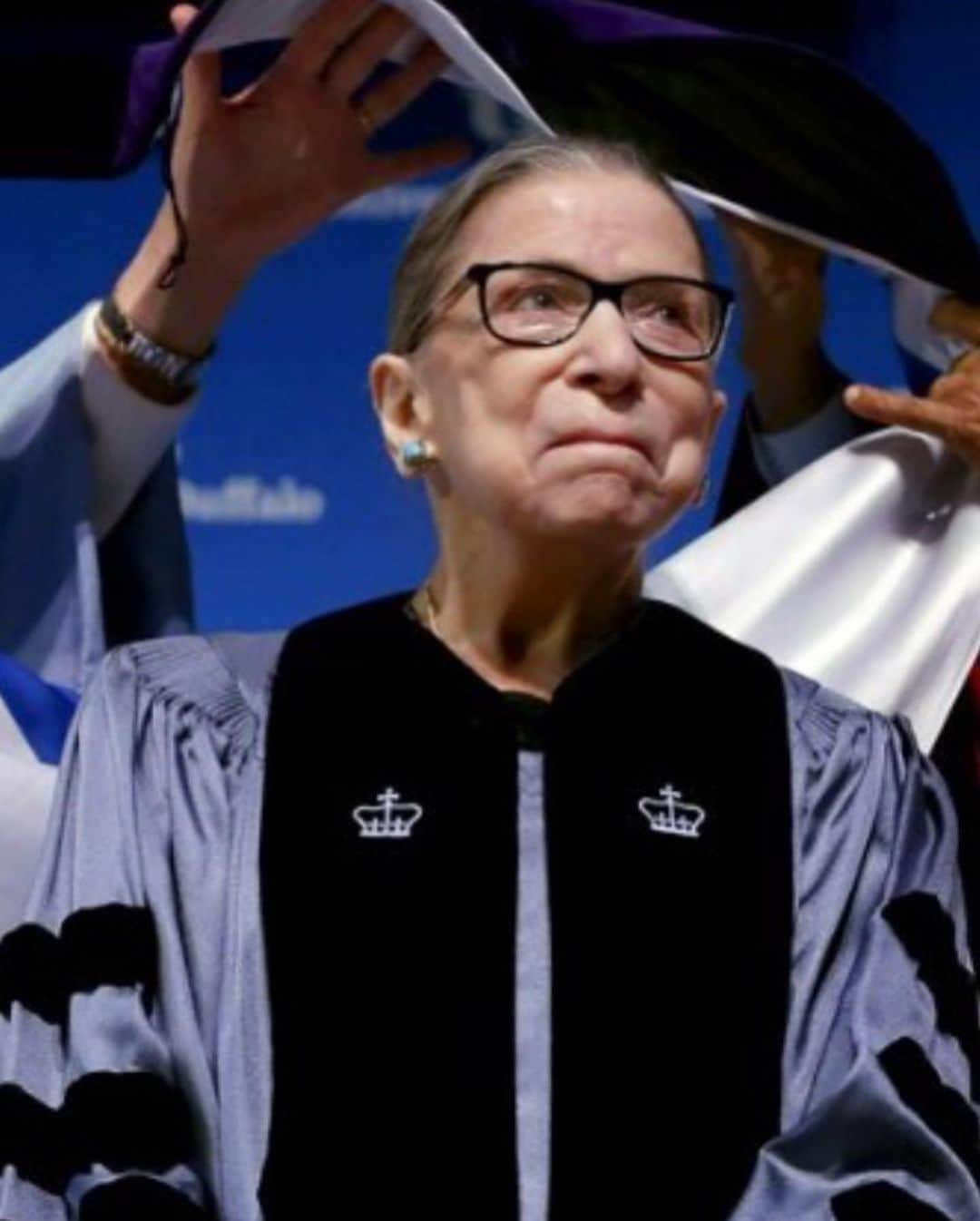 トームさんのインスタグラム写真 - (トームInstagram)「She was the most formidable lawmaker and at the same time she was just so CUTE (swipe through) .  “The road to law” @npr   Born in Brooklyn, Ruth Bader went to public schools, where she excelled as a student — and as a baton twirler. By all accounts, it was her mother who was the driving force in her young life, but Celia Bader died of cancer the day before the future justice would graduate from high school.  Then 17, Ruth Bader went on to Cornell University on a full scholarship, where she met Martin (aka "Marty") Ginsburg. "What made Marty so overwhelmingly attractive to me was that he cared that I had a brain," she said.  After her graduation, they were married and went off to Fort Sill, Okla., for his military service. There Mrs. Ginsburg, despite scoring high on the civil service exam, could only get a job as a typist, and when she became pregnant, she lost even that job.  Two years later, the couple returned to the East Coast to attend Harvard Law School. She was one of only nine women in a class of more than 500 and found the dean asking her why she was taking up a place that "should go to a man."  At Harvard, she was the academic star, not her husband. The couple were busy juggling schedules and their toddler when Marty Ginsburg was diagnosed with testicular cancer. Surgeries and aggressive radiation followed. .  "So that left Ruth with a 3-year-old child, a fairly sick husband, the law review, classes to attend and feeding me," Marty Ginsburg said in a 1993 interview with NPR.  The experience also taught the future justice that sleep was a luxury. During the year of her husband's illness, he was only able to eat late at night; after that he would dictate his senior class paper to her. At about 2 a.m., he would go back to sleep, Ruth Bader Ginsburg recalled in an NPR interview. "Then I'd take out the books and start reading what I needed to be prepared for classes the next day."  Marty Ginsburg survived, graduated and got a job in New York; his wife, a year behind him in school, transferred to Columbia, where she graduated at the top of her law school class. Despite her academic achievements, the doors to law firms were closed to women, and though recomm」9月19日 23時23分 - tomenyc