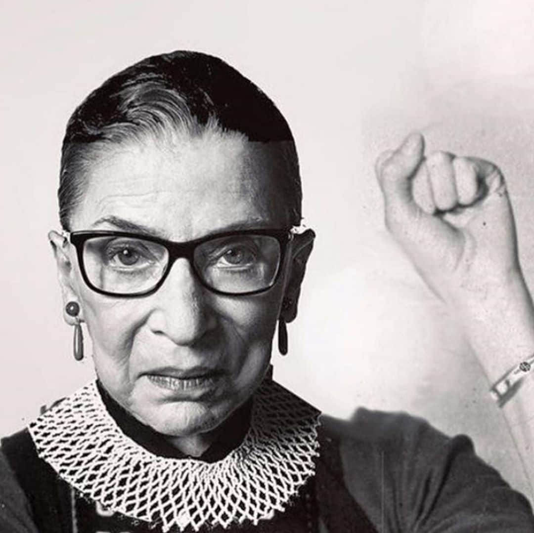 Average Parent Problemsのインスタグラム：「RBG was a trailblazer and a crusader and a feminist icon, but as I always tell my girls, she was once a small Jewish girl from New York, just like them. Small but fierce. She became a wife and mother before starting law school at Harvard, where she was one of the only women. She transferred to Columbia Law School, where she graduated tied for first in her class. She did more for women’s rights in this country than almost anyone. She is my hero, plain and simple. We must remind our children how much she helped us gain and how easily it can be taken away. We must vote in November and fight for what we know is right just like she did, so that future generations can benefit from the impact of her decisions. We must not disappoint her legacy. REST IN POWER, RBG. #ruthbaderginsburg #notoriousrbg #rbg」