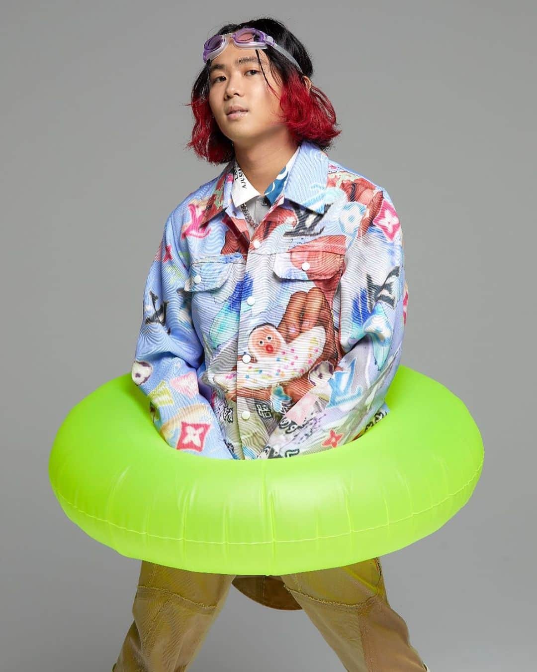 オカモトレイジのインスタグラム：「「音楽と人」2020.10月号 堂本スイミングスクール vol.17 堂本剛さんと対談させていただきました😍 既にロン毛懐かしいな®️😇」