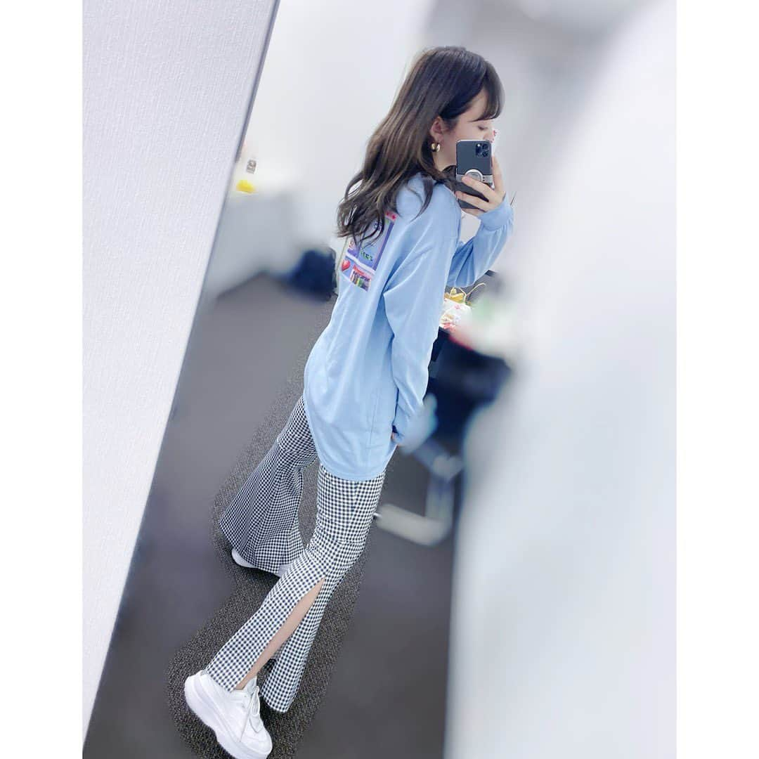 藤田ニコル（にこるん）さんのインスタグラム写真 - (藤田ニコル（にこるん）Instagram)「今日の私服だぜい。 もうロンT着れるねん。👔」9月20日 0時08分 - 2525nicole2