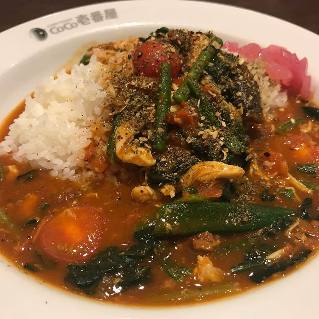 静岡グルメ情報さんのインスタグラム写真 - (静岡グルメ情報Instagram)「・ CoCo壱カレー ・ 野菜たっぷり ・  #静岡グルメ #静岡ランチ #パン🥐  #静岡 #静岡市街中ランチ #ラーメン🍜 #おすすめカフェ☕️#静岡市パン屋 #デザート #スイーツ🍰 #駿河区おすすめランチ  #葵区ランチ #静岡市ランチ #静岡市グルメ #静岡市カフェ #静岡市 #食通 ・ ・ 静岡市の食通さんと繋がりたい 情報交換求む  もっと美味しい店知りたい ・ #followme #eat #grumet #food #cafe #lunch  #Shizuoka #japan #japan food」9月20日 0時31分 - syokutsuu_itete_in_shizuoka