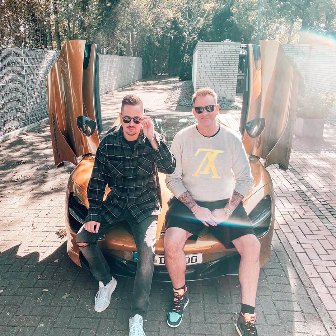 ロビン・シュルツのインスタグラム：「W/ @stefandabruck」