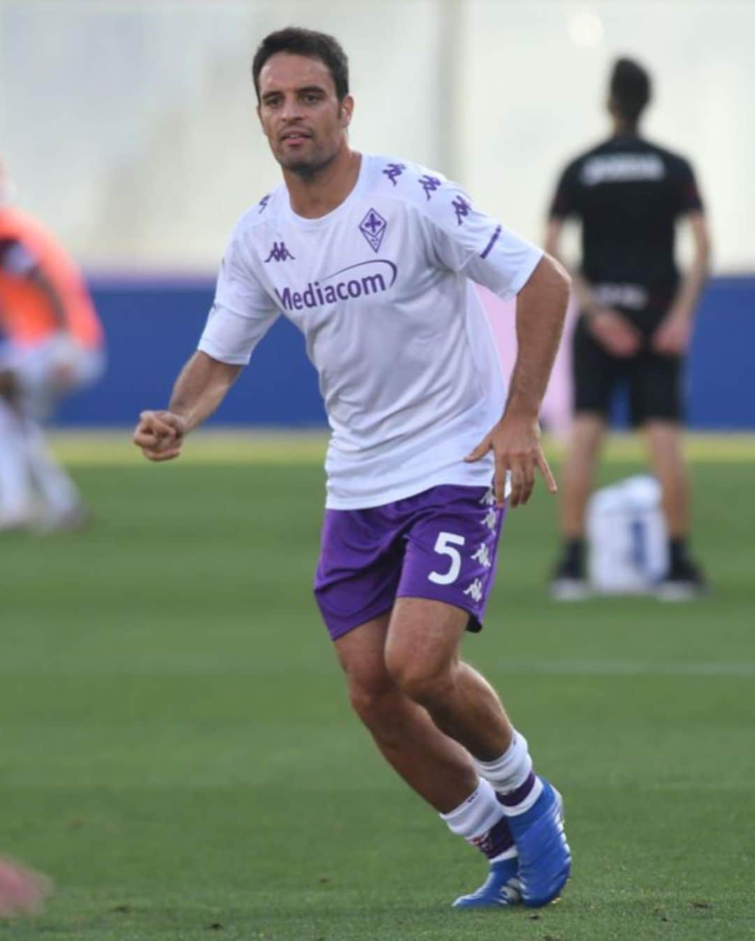 ACFフィオレンティーナさんのインスタグラム写真 - (ACFフィオレンティーナInstagram)「📸📸 of our warm up! 🔥  #ForzaViola 💜 #Fiorentina #FiorentinaTorino #SerieA」9月20日 0時49分 - acffiorentina