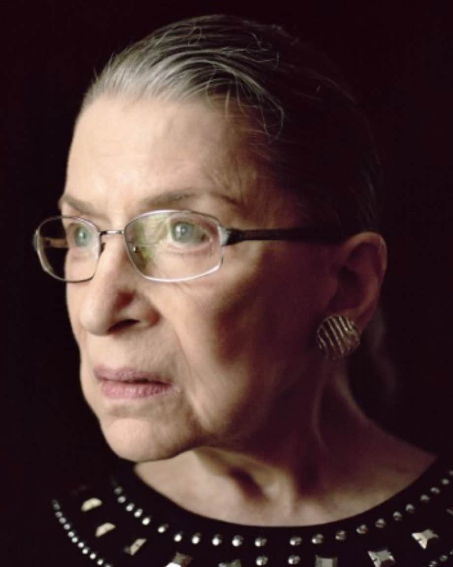 オリバー・キエラン・ジョーンズのインスタグラム：「FIGHT. VOTE. #ruthbaderginsburg #rip #votehimout」