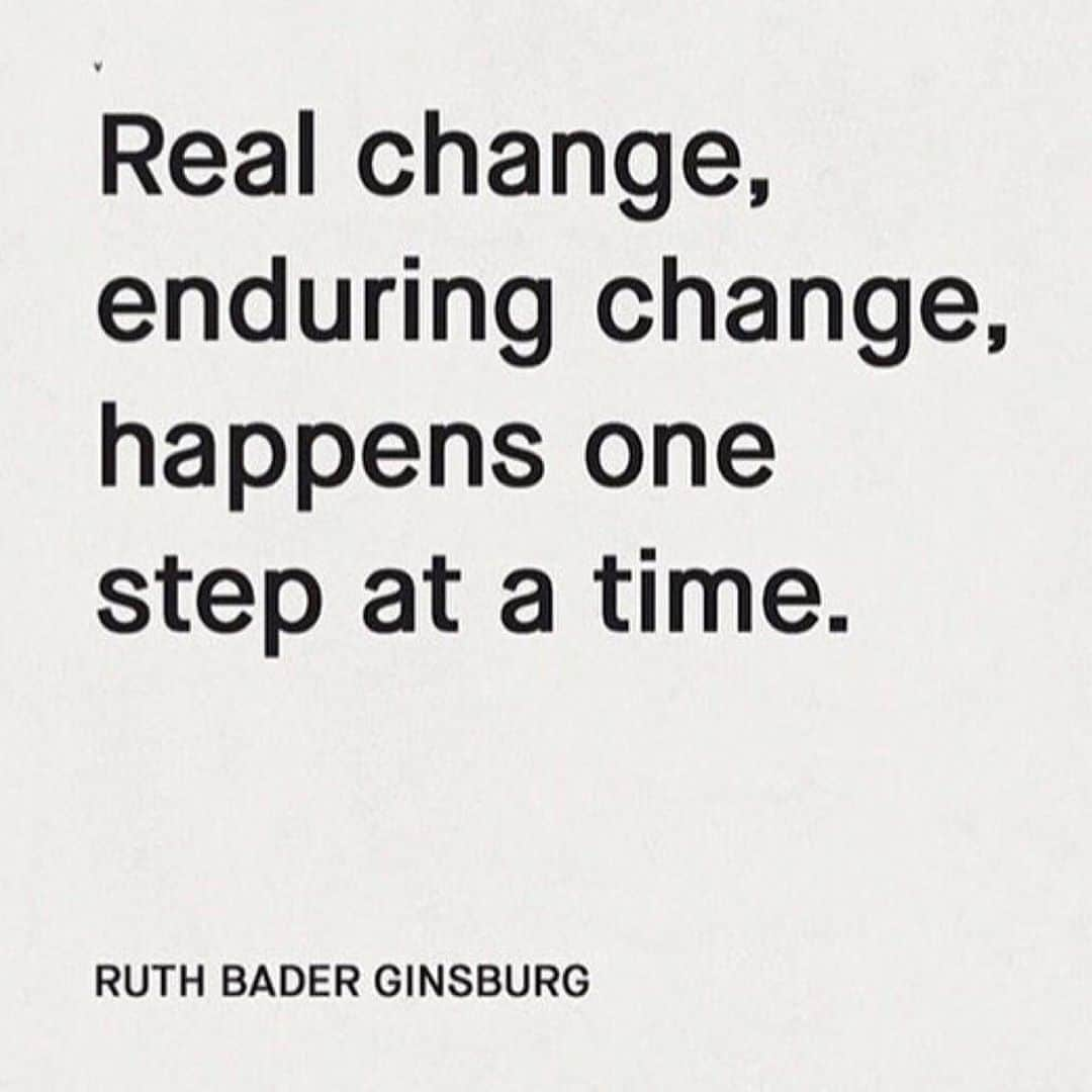 ルッツさんのインスタグラム写真 - (ルッツInstagram)「RepostBy @goodgoodgoodco:  "We all just heard the news that long-time Supreme Court Justice (and a powerhouse for gender equality and womens rights at that) Ruth Bader Ginsburg passed away after a longtime battle with cancer. ⠀⠀⠀⠀⠀⠀⠀⠀⠀ Not only did she manage cancer throughout her career, she was the 2nd woman ever on the U.S. Supreme Court. In her time on the court, she most notably and ardently fought for the advancement of gender equality, women's rights — and truly equality for all. Especially the underrepresented and underserved members of society. All while maintaining bipartisan friendships with people with whom she had strong disagreements. ⠀⠀⠀⠀⠀⠀⠀⠀⠀ Her life and leadership certainly speak for themselves, but she also served as a volunteer attorney for the ACLU, a member of its board of directors and one of its general counsels in the 1970s. Prior to that, she was a trailblazer, as one of only a few women in law school. ⠀⠀⠀⠀⠀⠀⠀⠀⠀ To say that RBG shattered barriers — for herself, and for others — is the understatement of 2020. ⠀⠀⠀⠀⠀⠀⠀⠀⠀ Tonight, many are mourning this significant loss, on the court and in the U.S. (and we'll probably be watching the RBG documentary... again). May we wake up tomorrow and continue RBG's fight for equal justice in America. ⠀⠀⠀⠀⠀⠀⠀⠀⠀ #RBG #LookForTheHelpers"   via @goodgoodgoodco」9月20日 1時00分 - lutz_huelle_paris