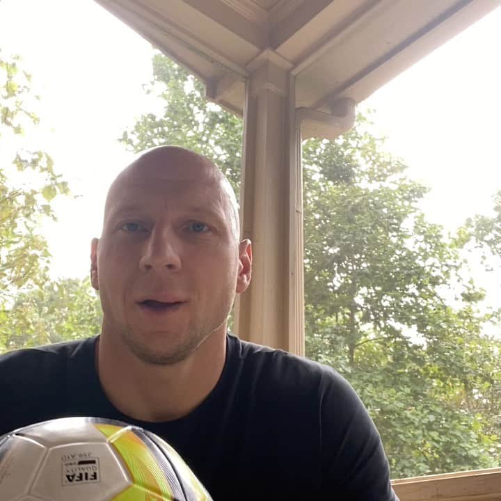 ブラッド・グザンのインスタグラム：「I’ve been challenged by @jharris_47 of the @atlantafalcons to #passthevote.  I challenge @_milesrobinson_ @_georgebello @stuholden @resurgenceatl @terminuslegion @footiemob @thefactionatl @atlutd 👊💪」