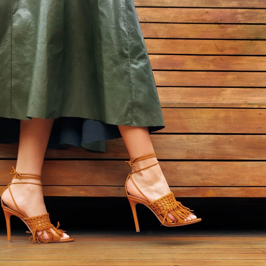 Schutzのインスタグラム：「SATURDAY HEELS ❤️ #newin」