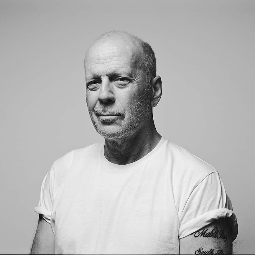 タイラー・シールズのインスタグラム：「Portraits are easy to take and hard to capture. Portraits are becoming a lost art due to the selfie taking over the world, people post a portrait and it gets less likes then a selfie, because sometimes portraits are not the most flattering but they are the most honest, people are scared to show who they really are, and a great portrait shows the sitters soul, a great selfie shows the sitters facade. I have 10 portraits here starting with the amazing Bruce Willis then @joeyking @kingbach @nba_youngboy @clararugaard @alliemarieevans @kingofbingo @glenpowell @brittanysnow and @emmaroberts so the question to you is which of these do you like most and do you prefer a portrait or a selfie?」