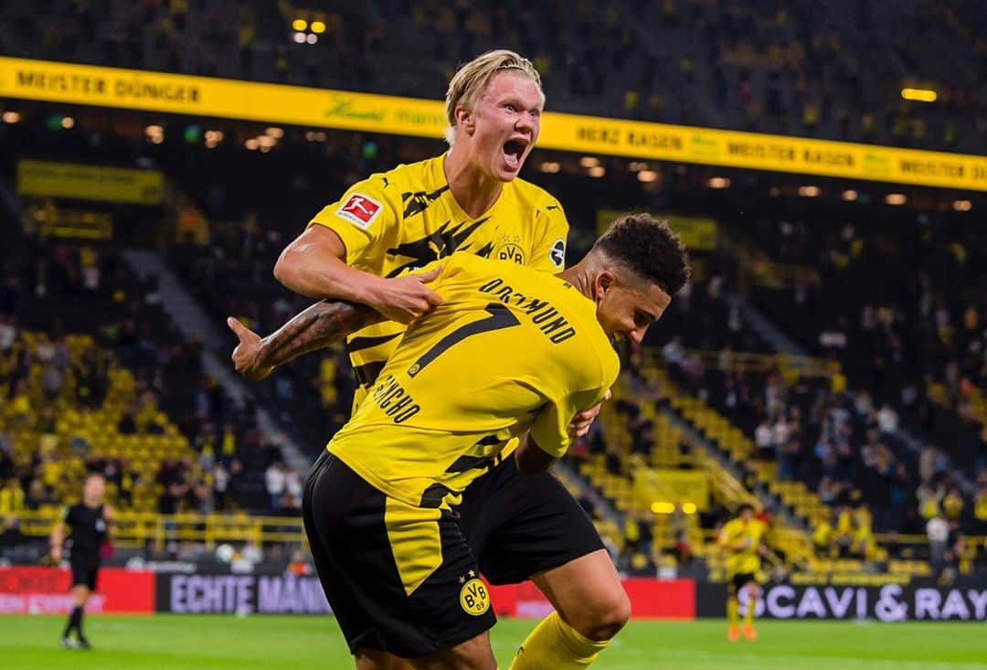 ジェイドン・サンチョさんのインスタグラム写真 - (ジェイドン・サンチョInstagram)「@erling.haaland face says it all 🤣🤝!  Good way to start the season with a win! @bvb09」9月20日 5時09分 - sanchooo10