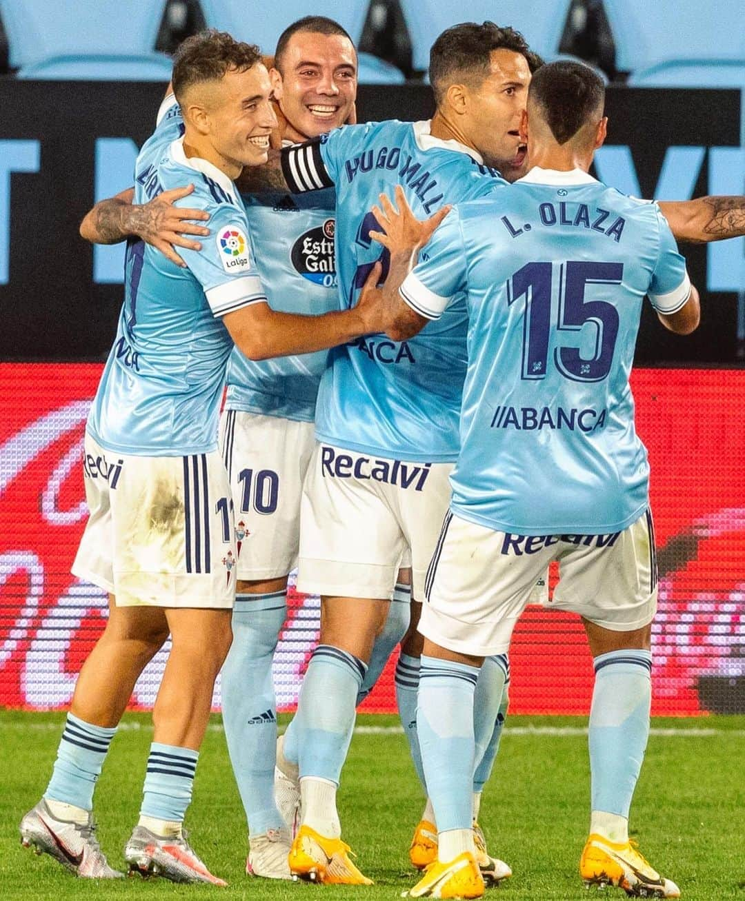 LFPさんのインスタグラム写真 - (LFPInstagram)「@i.aspas10 hit a brace! ⚽️⚽️ • ¡Aspas marca un doblete! ⚽️⚽️ • #Aspas #Celta #Brace #LaLiga #LaLigaSantander #HayQueVivirla #YouHaveToLiveIt」9月20日 5時48分 - laliga