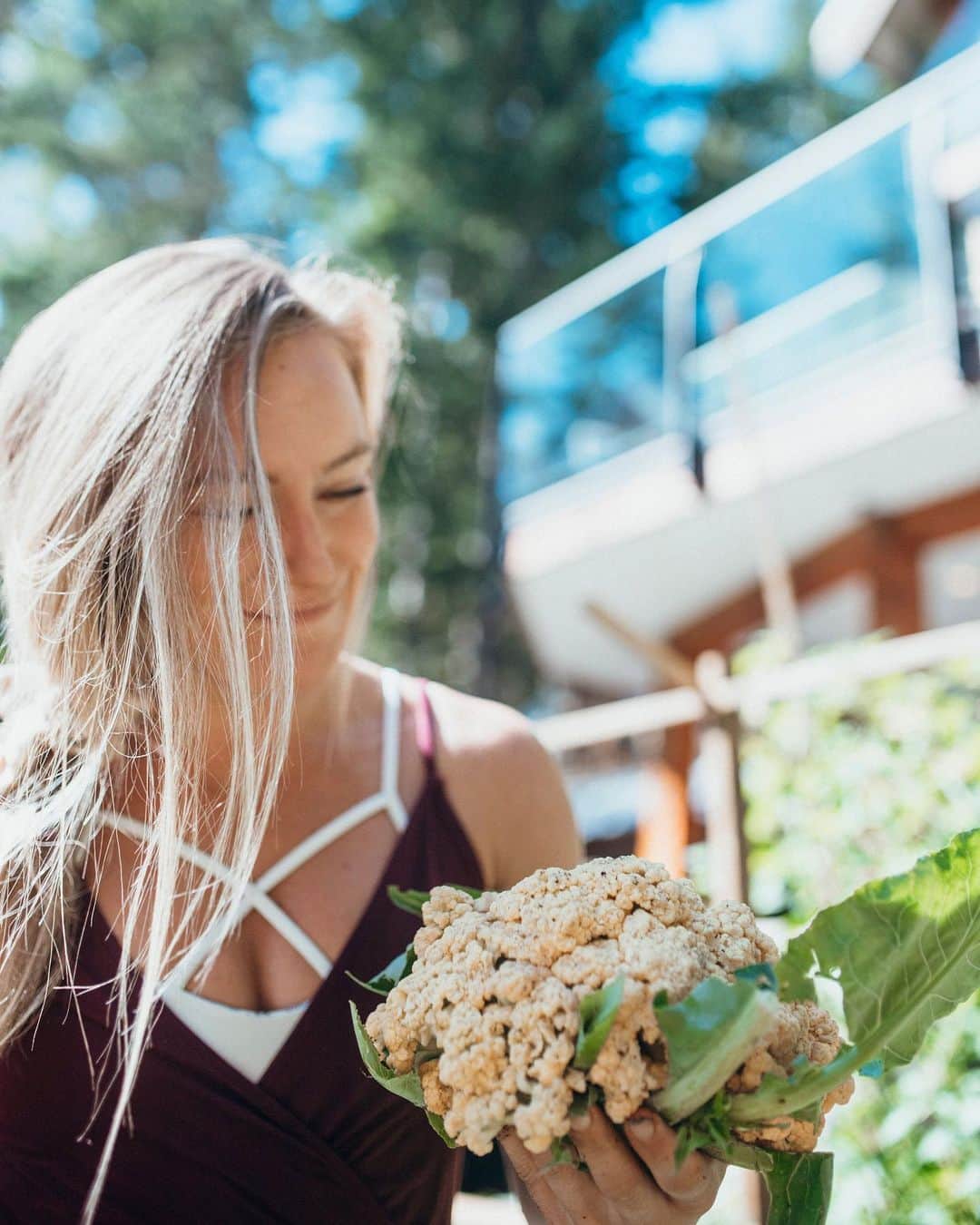 ジェイミー・アンダーソンのインスタグラム：「Whistler garden harvest! 🙏」