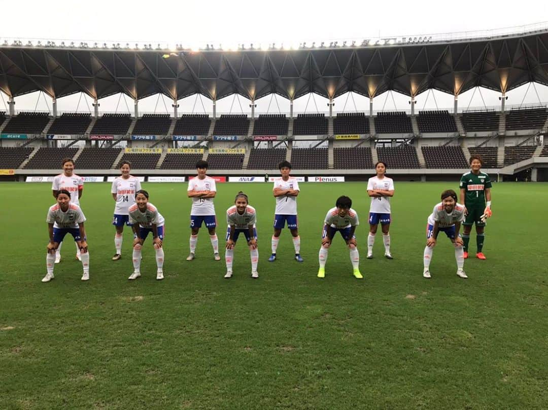 川村優理さんのインスタグラム写真 - (川村優理Instagram)「. game day⚽️ . . #ベガルタ仙台 #16時キックオフ #新潟市陸上競技場 . #またみんなの笑顔が見れますように #全員で頑張ります . #市陸へ集合🙋‍♀️」9月20日 7時51分 - yuri_kawamura05