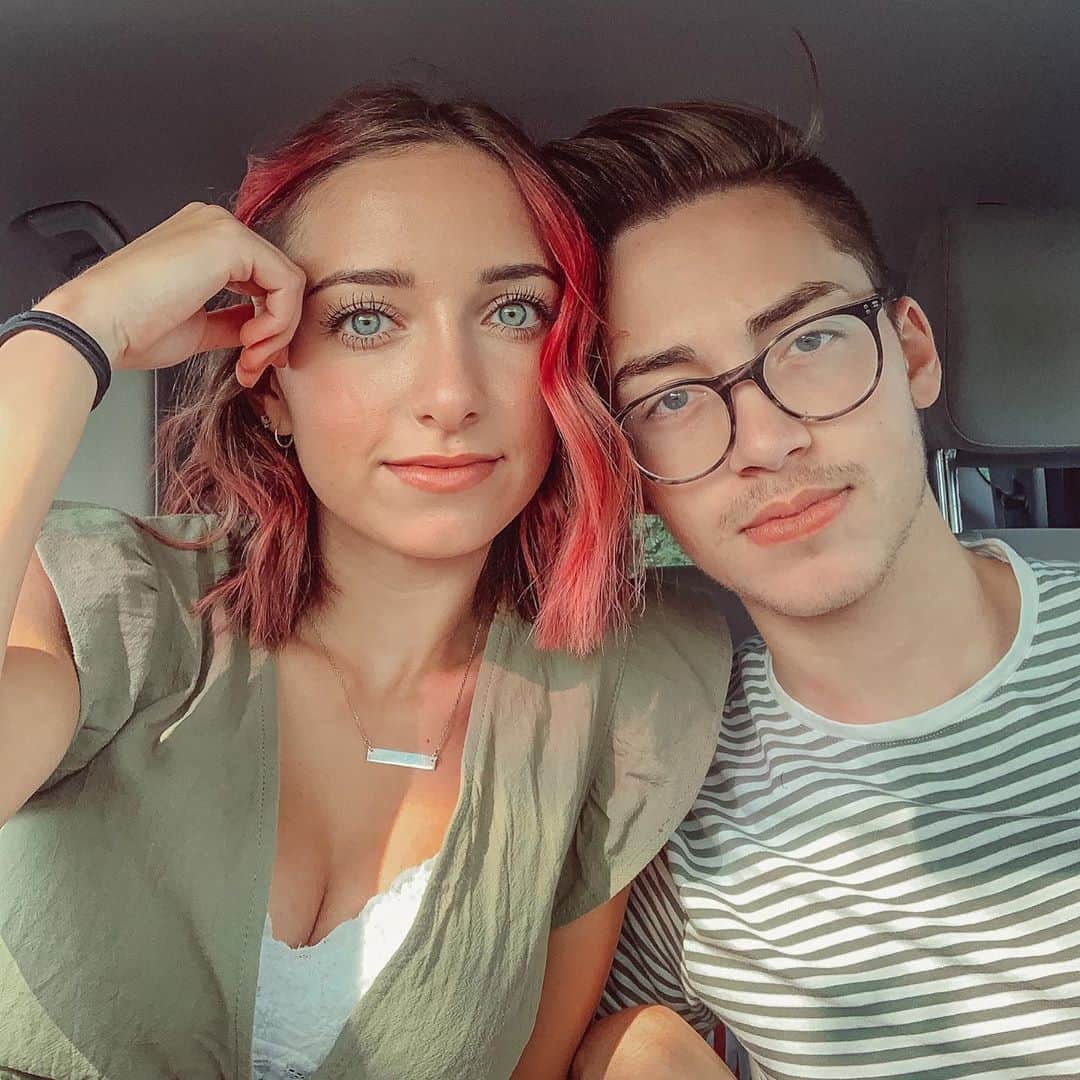 Brooklyn and Baileyさんのインスタグラム写真 - (Brooklyn and BaileyInstagram)「Finally got to go on our 3 1/2 year date (a couple weeks late lol)❤️」9月20日 8時23分 - brooklynandbailey