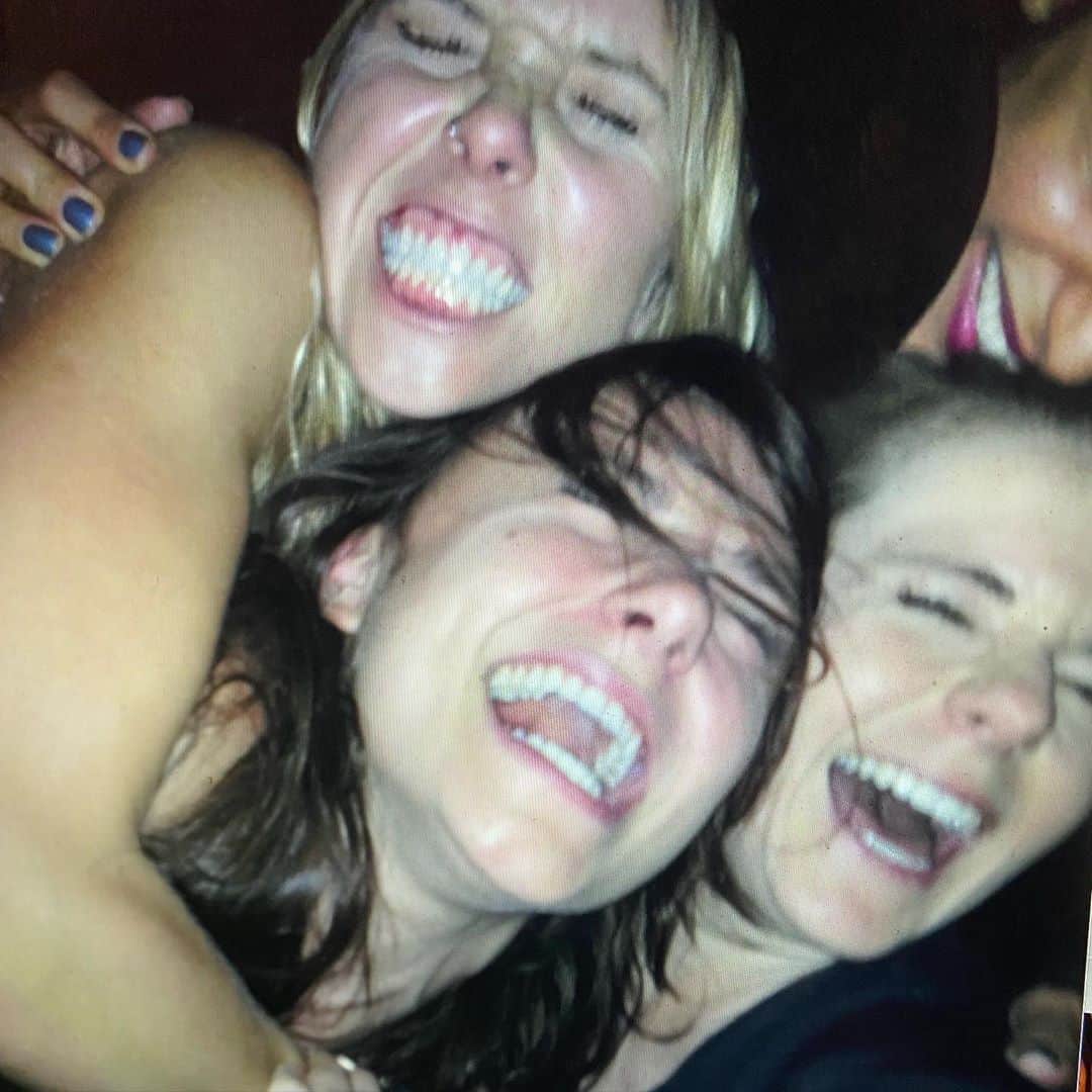 ブリアナ・エヴィガンのインスタグラム：「Man this one just melted my heart!!! @elephant_heart @whatinthesamrubyhill miss you guys and nights like this and traveling and working at the same time!!! This doesn’t look like work at all to me 😂」