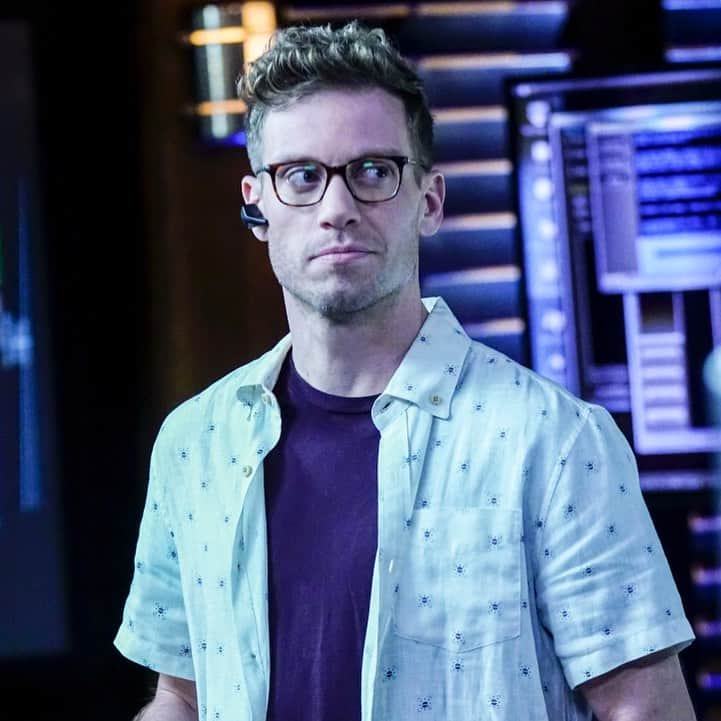 NCIS:LA 〜極秘潜入捜査班のインスタグラム：「Help us wish @barrettfoa a very happy birthday! 🎉🥳🎂」