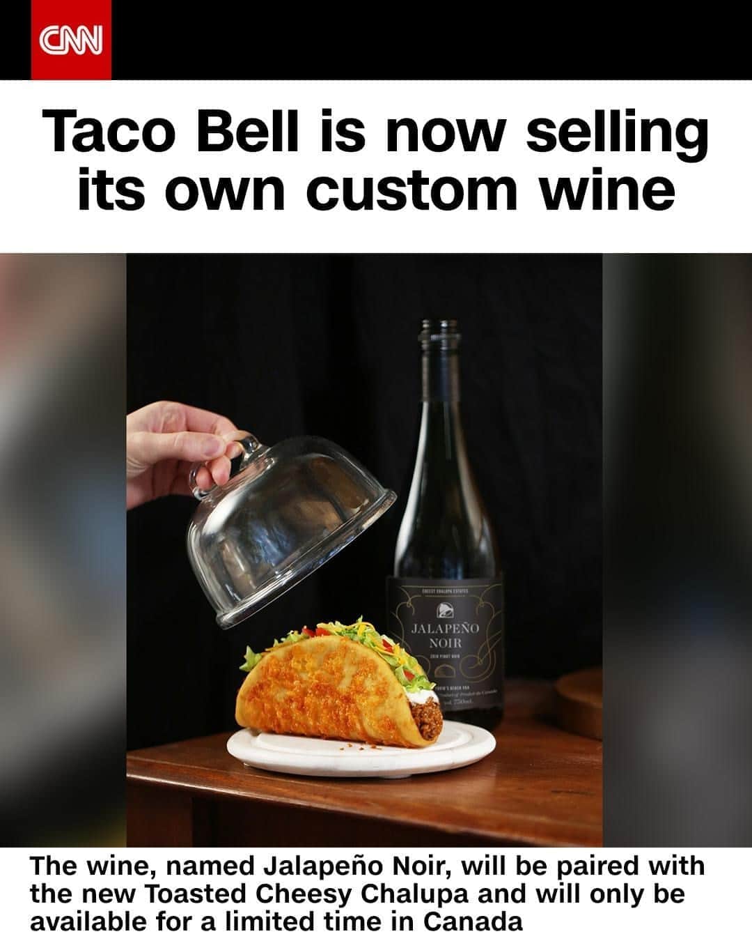 CNNさんのインスタグラム写真 - (CNNInstagram)「Taco Bell is debuting its own custom wine, named Jalapeño Noir, to pair with its Toasted Cheesy Chalupa. The combination will only be available for a limited time in Canada to celebrate the launch of the menu item. The wine, which costs $25 and is being called a collector's item, can be purchased on Taco Bell's Canada website or in some locations in Ontario but will not be sold in the US. (📸: :CNW Group/Taco Bell Canada)」9月20日 9時01分 - cnn