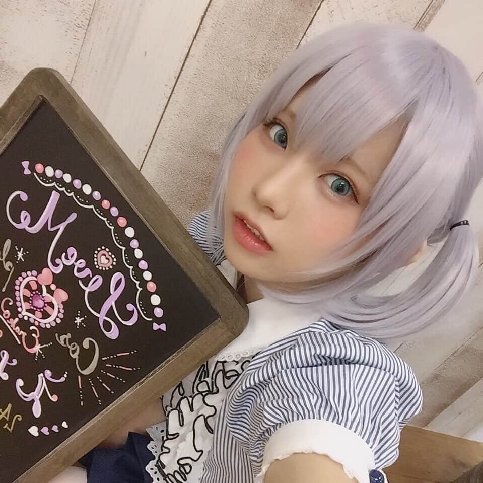 えなこファンページのインスタグラム：「#えなこ #えなこりん #enako #コスプレ #コスプレイヤー #cosplay #cosplayers #ファッション #かわいい #可愛い #ネイル #モデル #大好き #ネイル #コスメ #ヘアアレンジ #コーデ #ファインダー越しの私の世界」