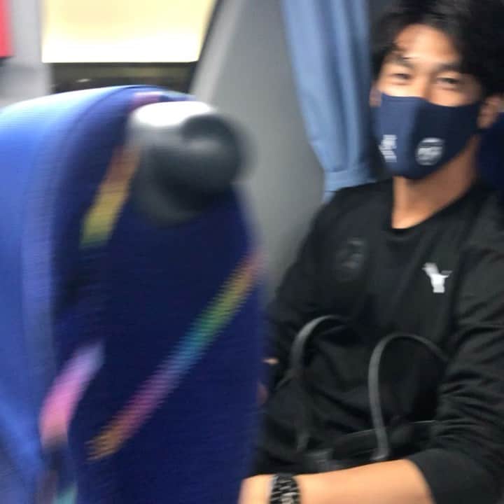 伊佐耕平のインスタグラム：「勝ちました〜!!」
