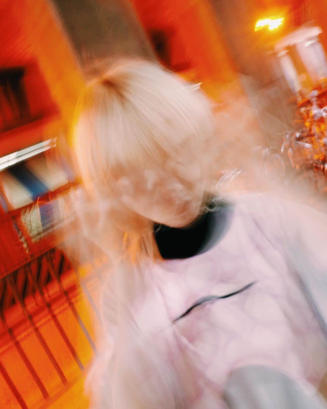 トヲルさんのインスタグラム写真 - (トヲルInstagram)「. . . 今日も福岡の準備。。 . . hair&photo..トヲル fashion..錯乱 model..乃愛 . . #gr_meet_japan」9月20日 21時06分 - toworu55
