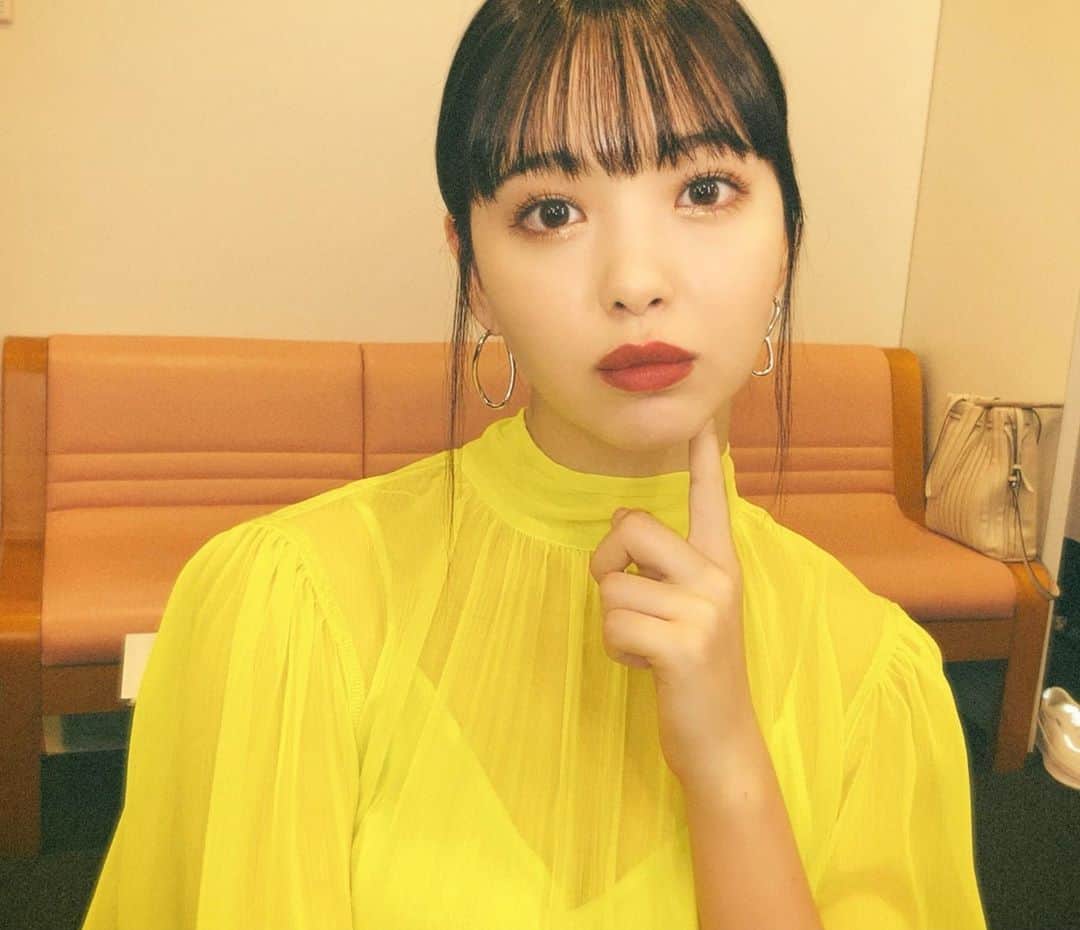 高橋有紀のインスタグラム：「レディなにこちゃん今日もかわいい☺︎最近グッと大人だけど、 『今日うち黒赤黄色でピカチュウだね！！！』って言ってて、うーー可愛いーーってなりました。」