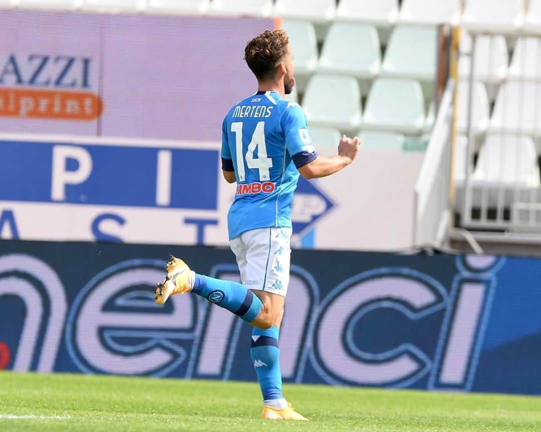 SSCナポリさんのインスタグラム写真 - (SSCナポリInstagram)「CIRO 😍 ⚽️ #ParmaNapoli 0-2  ‪💙 #ForzaNapoliSempre‬」9月20日 21時33分 - officialsscnapoli