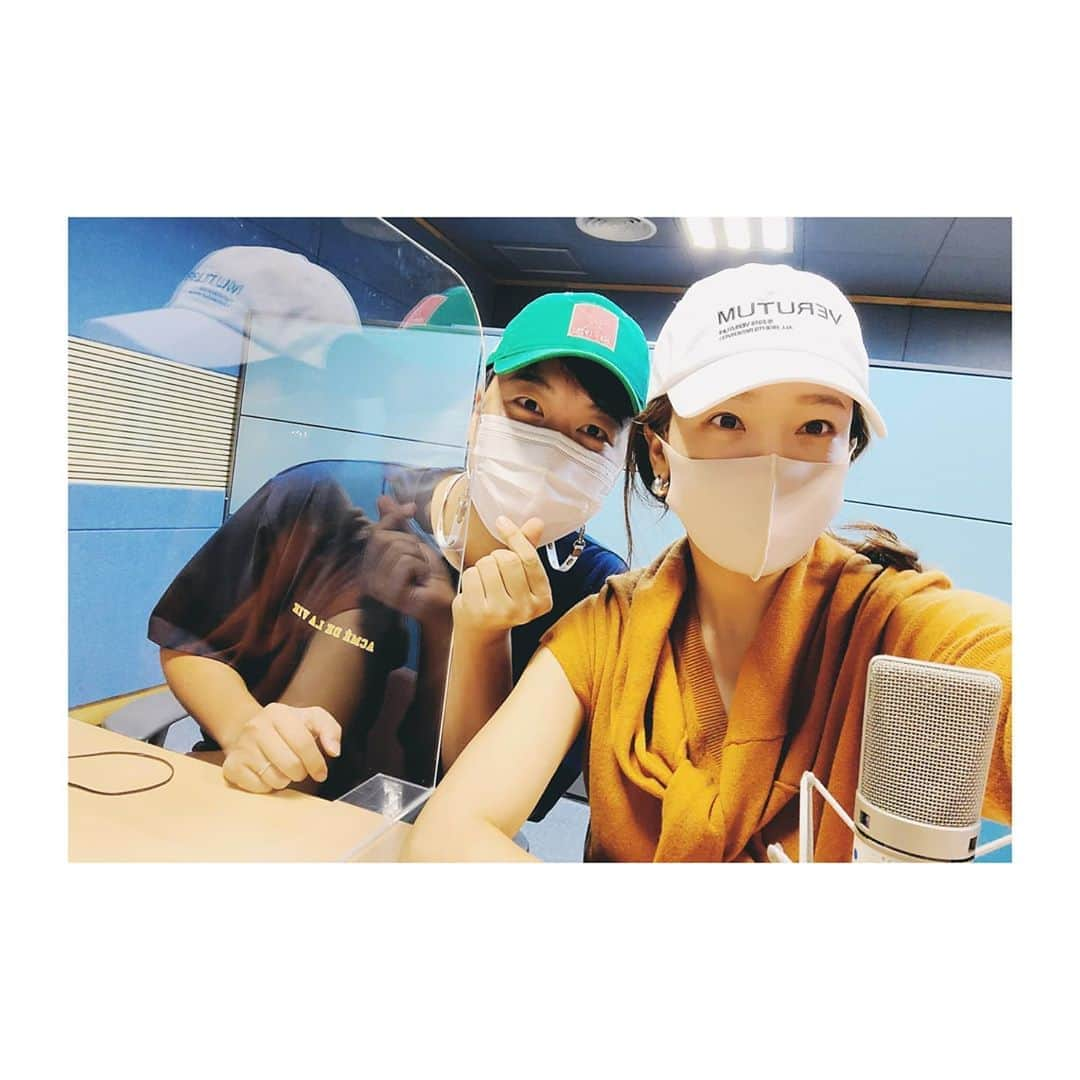 ソ・ユジンさんのインスタグラム写真 - (ソ・ユジンInstagram)「#슈돌 ~ ♡ @do_announcer 겸둥하영이아빠랑 ㅎㅎ」9月20日 21時46分 - yujin_so