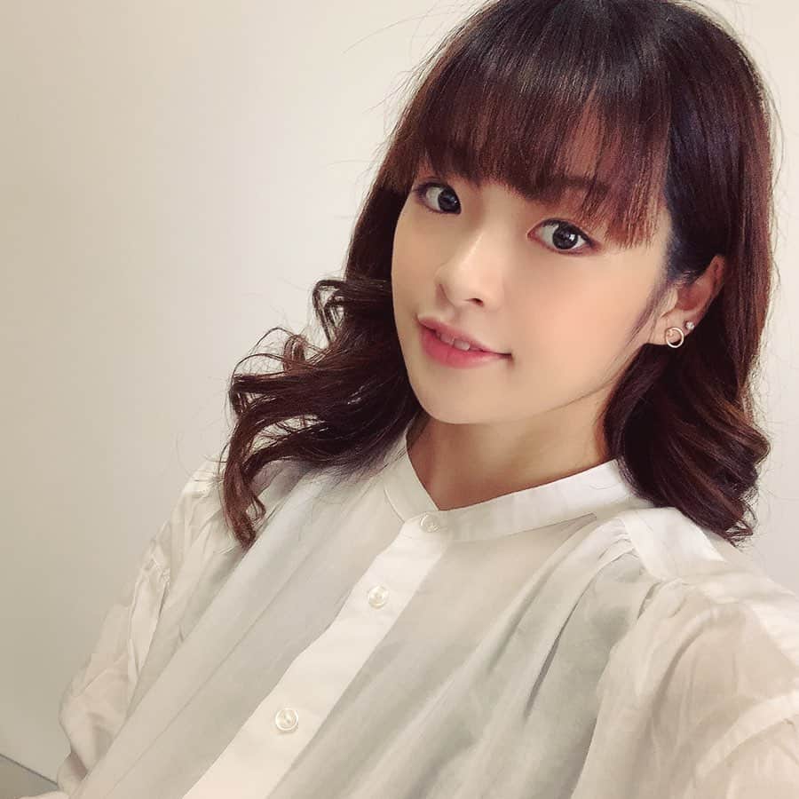知念紗耶のインスタグラム：「前髪の量増やしてみました💓 セルフで切ると、調整調整でどんどん増える🤣  #前髪　#セルフカット」