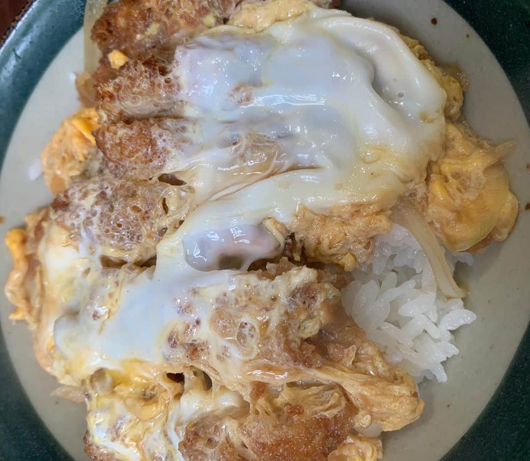 樋口新葉のグルメインスタ